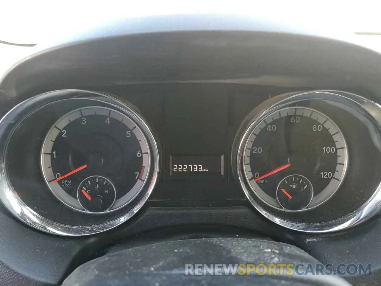 9 Photograph of a damaged car 2C4RDGCG3KR798287 DODGE CARAVAN 2019