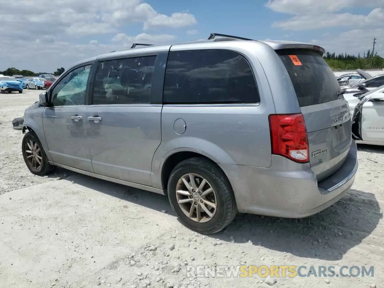 2 Photograph of a damaged car 2C4RDGCG3KR798418 DODGE CARAVAN 2019