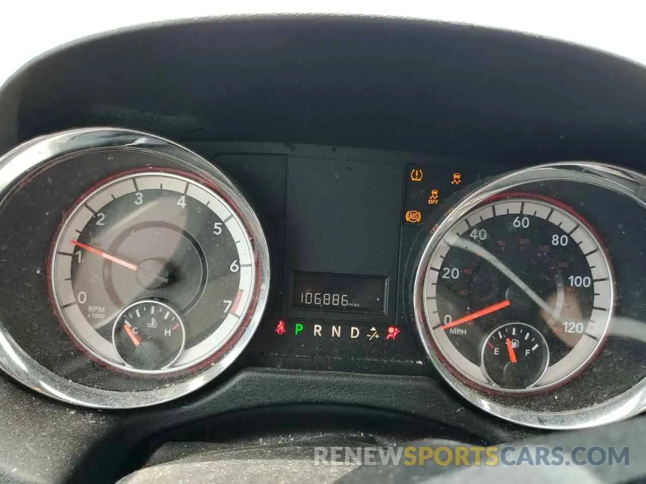 9 Photograph of a damaged car 2C4RDGCG3KR798418 DODGE CARAVAN 2019