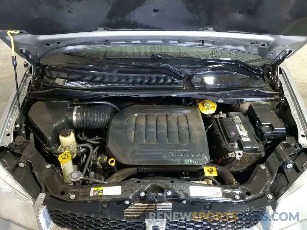 12 Photograph of a damaged car 2C4RDGCG3KR804654 DODGE CARAVAN 2019
