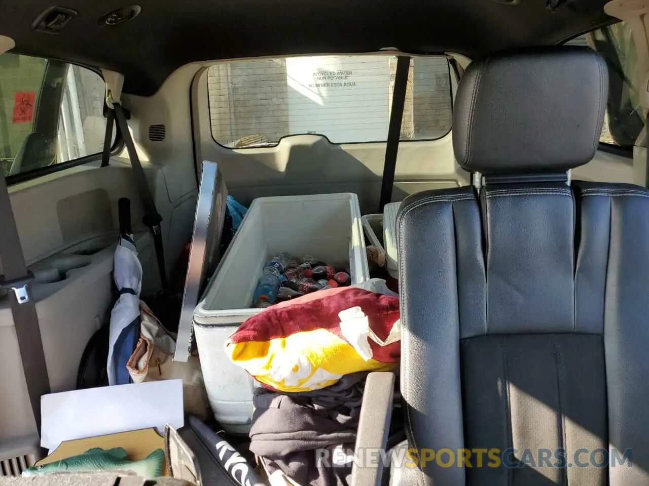 10 Photograph of a damaged car 2C4RDGCG4KR511278 DODGE CARAVAN 2019