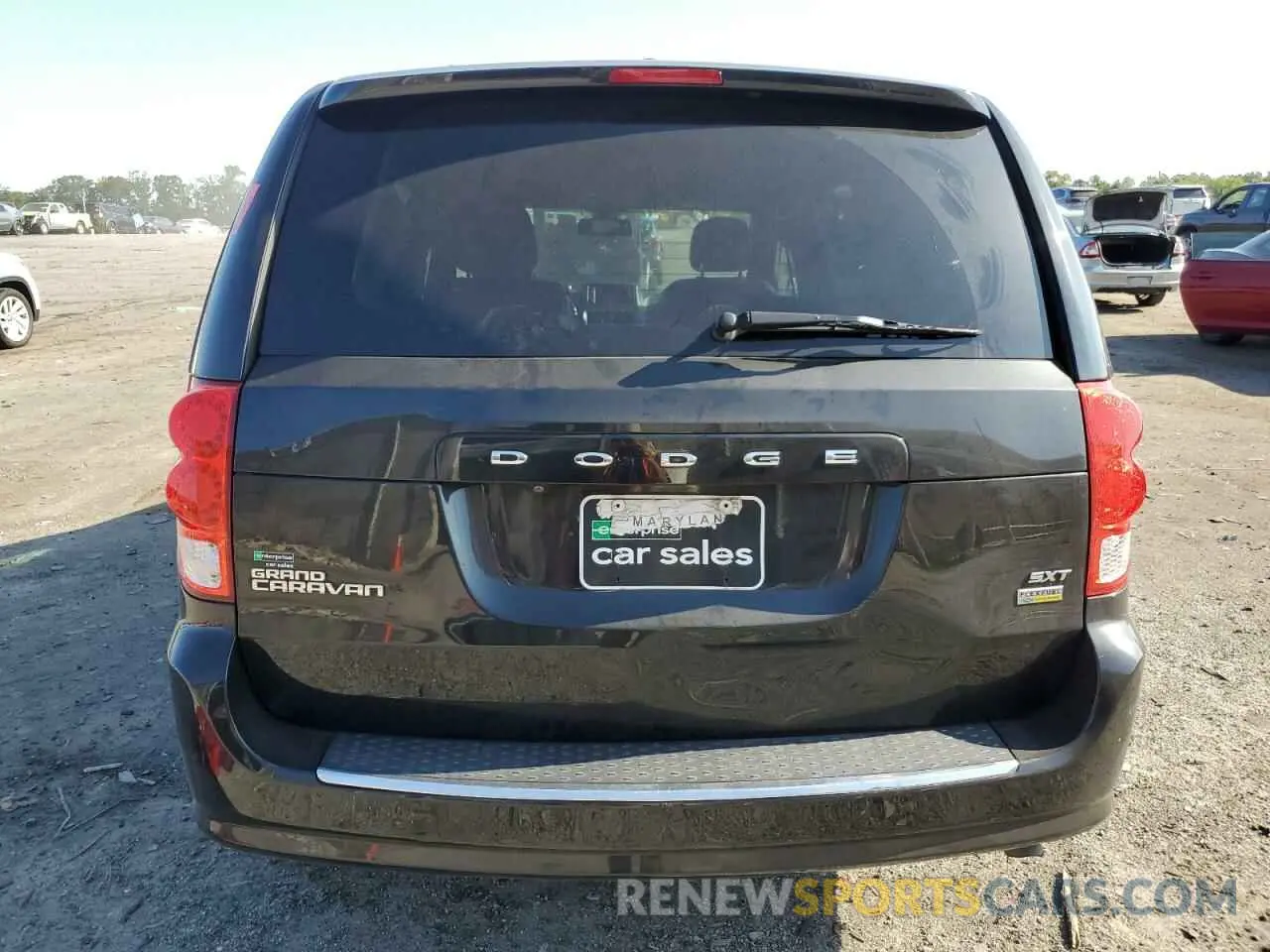 6 Photograph of a damaged car 2C4RDGCG4KR511278 DODGE CARAVAN 2019