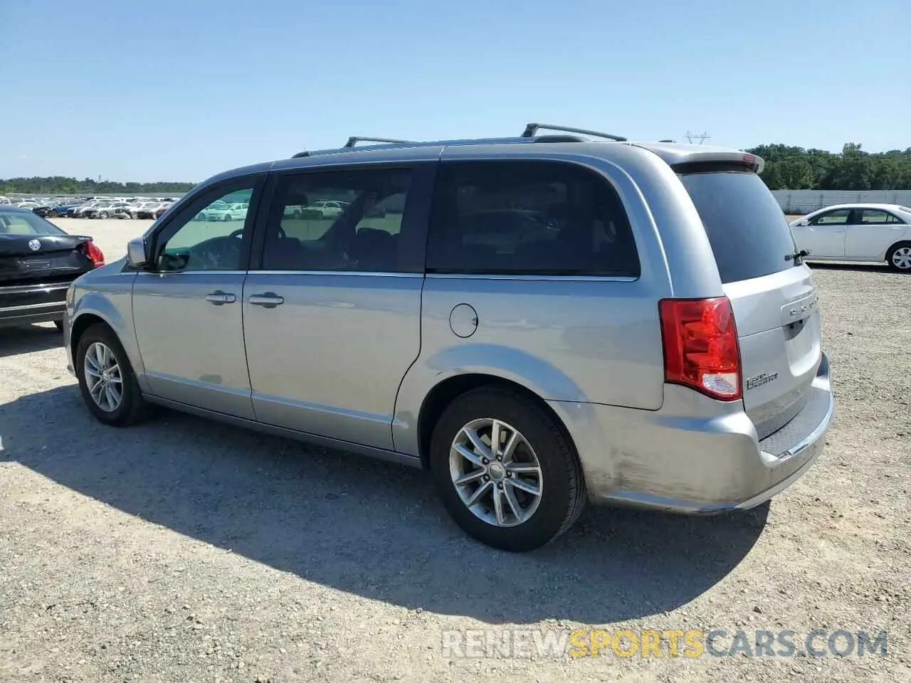 2 Photograph of a damaged car 2C4RDGCG4KR517176 DODGE CARAVAN 2019