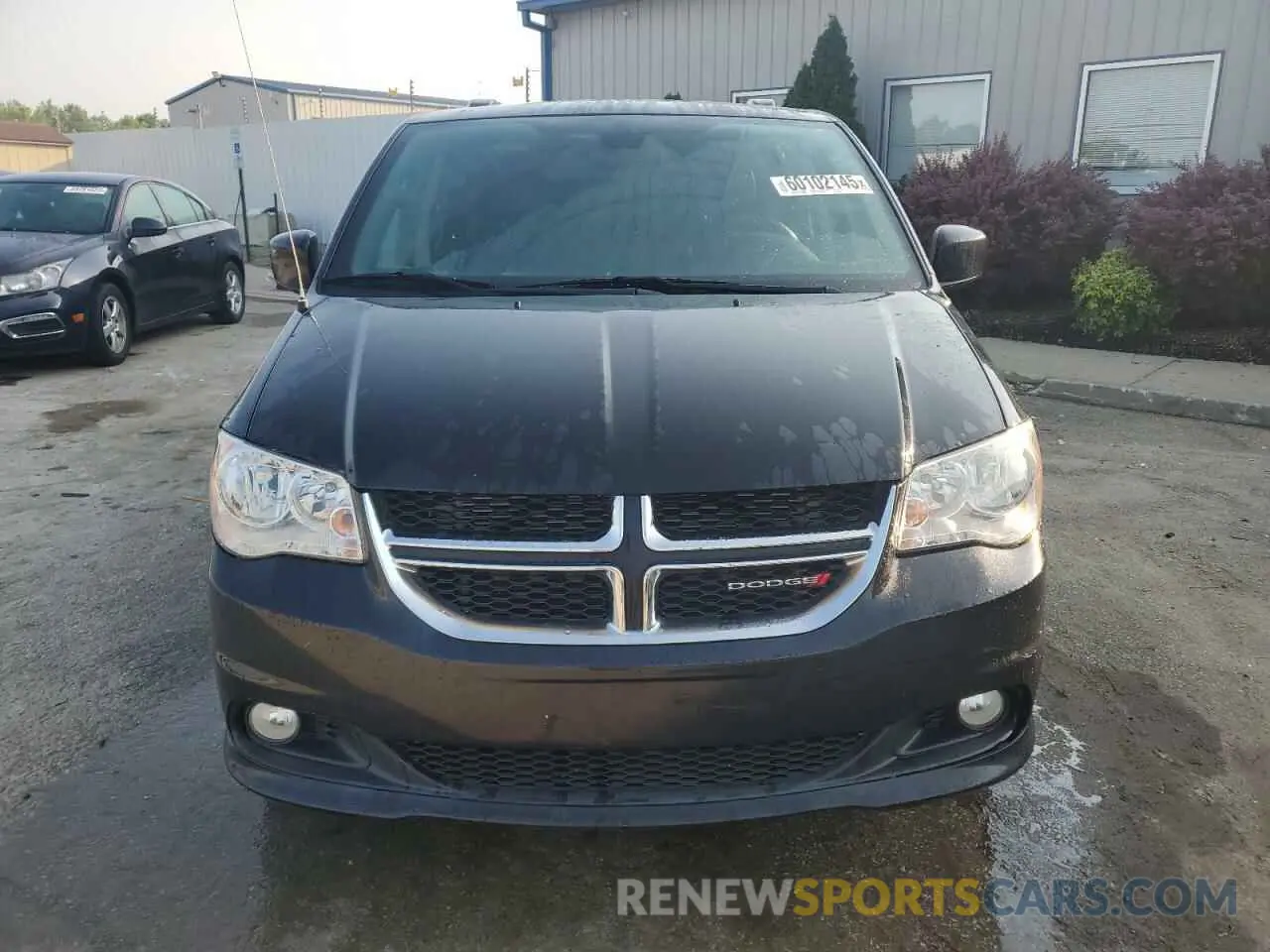 5 Photograph of a damaged car 2C4RDGCG4KR553059 DODGE CARAVAN 2019