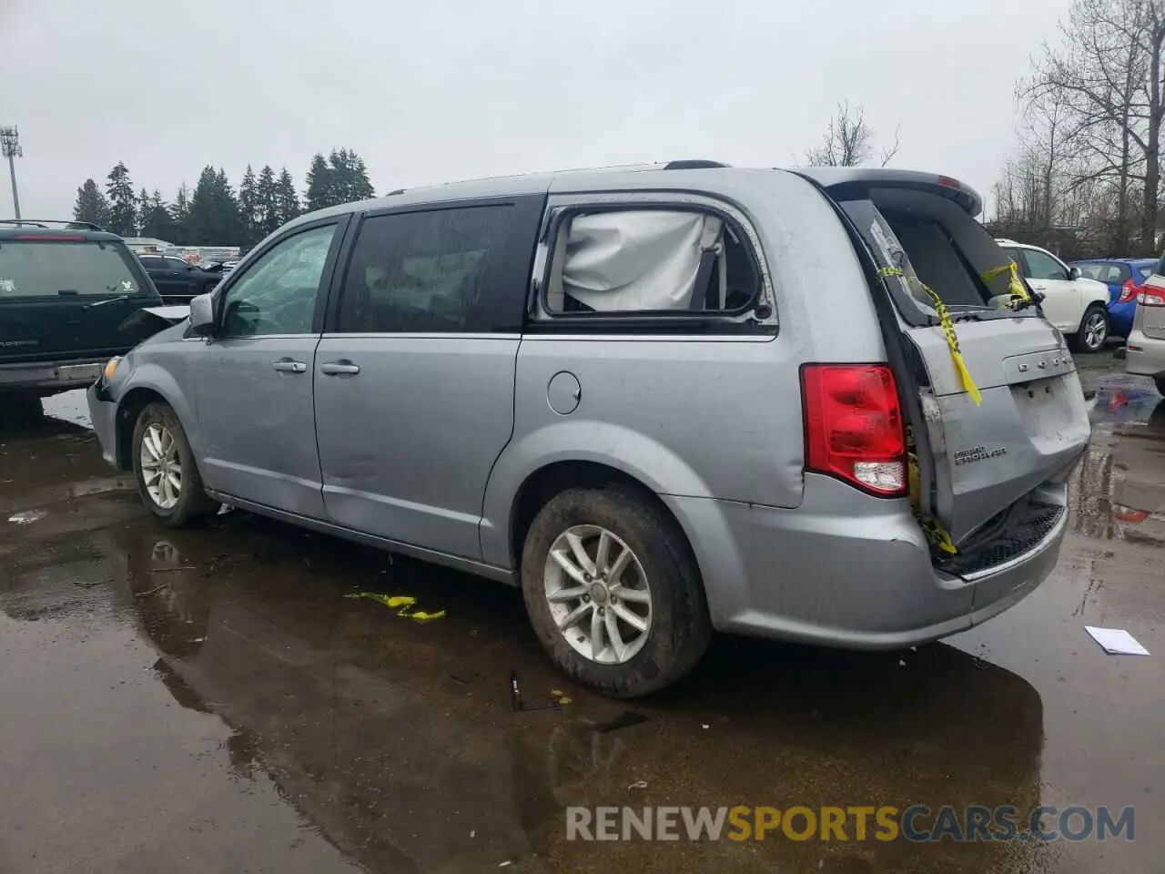 2 Photograph of a damaged car 2C4RDGCG4KR620338 DODGE CARAVAN 2019