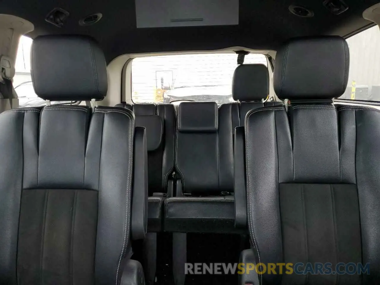 10 Photograph of a damaged car 2C4RDGCG4KR711495 DODGE CARAVAN 2019