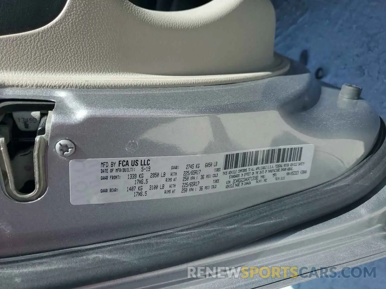 13 Photograph of a damaged car 2C4RDGCG4KR713182 DODGE CARAVAN 2019