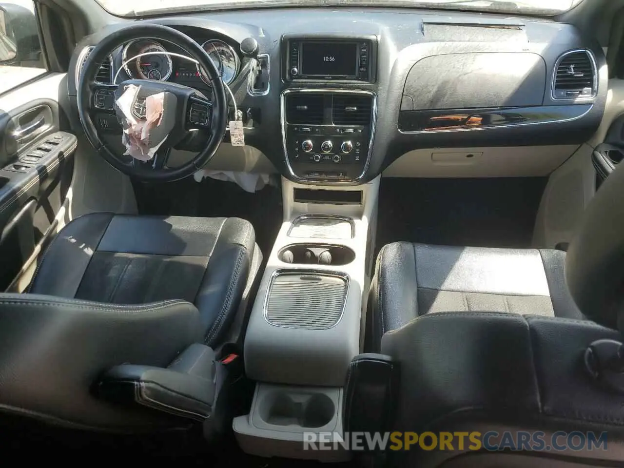 8 Photograph of a damaged car 2C4RDGCG4KR726241 DODGE CARAVAN 2019