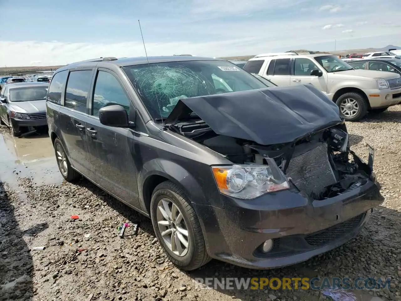 4 Photograph of a damaged car 2C4RDGCG5KR614693 DODGE CARAVAN 2019