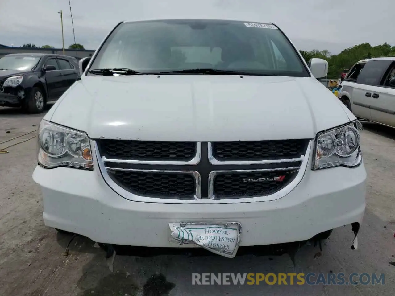 5 Photograph of a damaged car 2C4RDGCG5KR621790 DODGE CARAVAN 2019