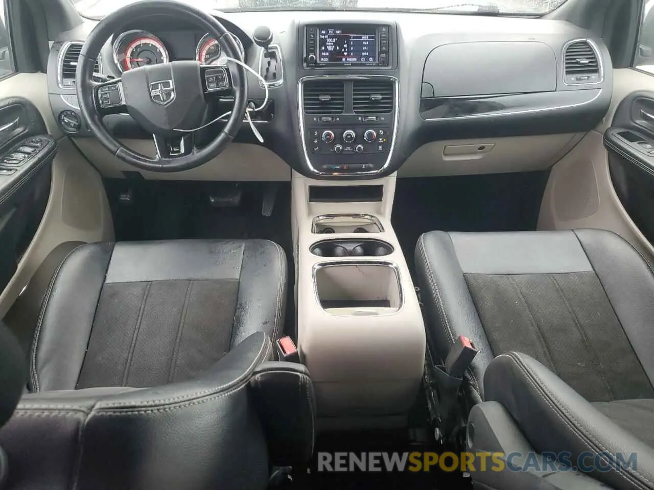 8 Photograph of a damaged car 2C4RDGCG5KR754016 DODGE CARAVAN 2019