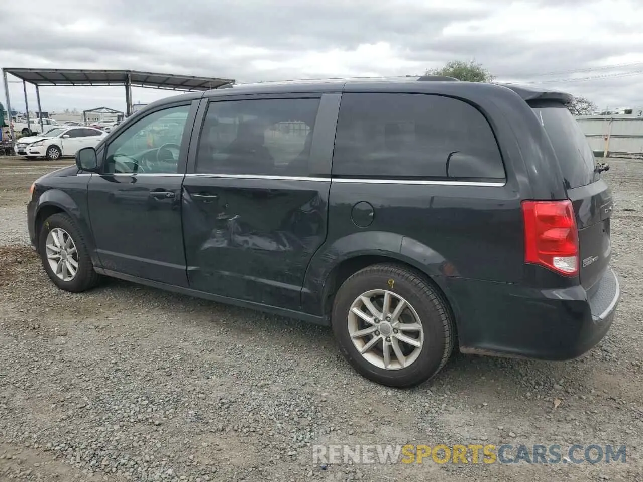 2 Photograph of a damaged car 2C4RDGCG5KR802467 DODGE CARAVAN 2019