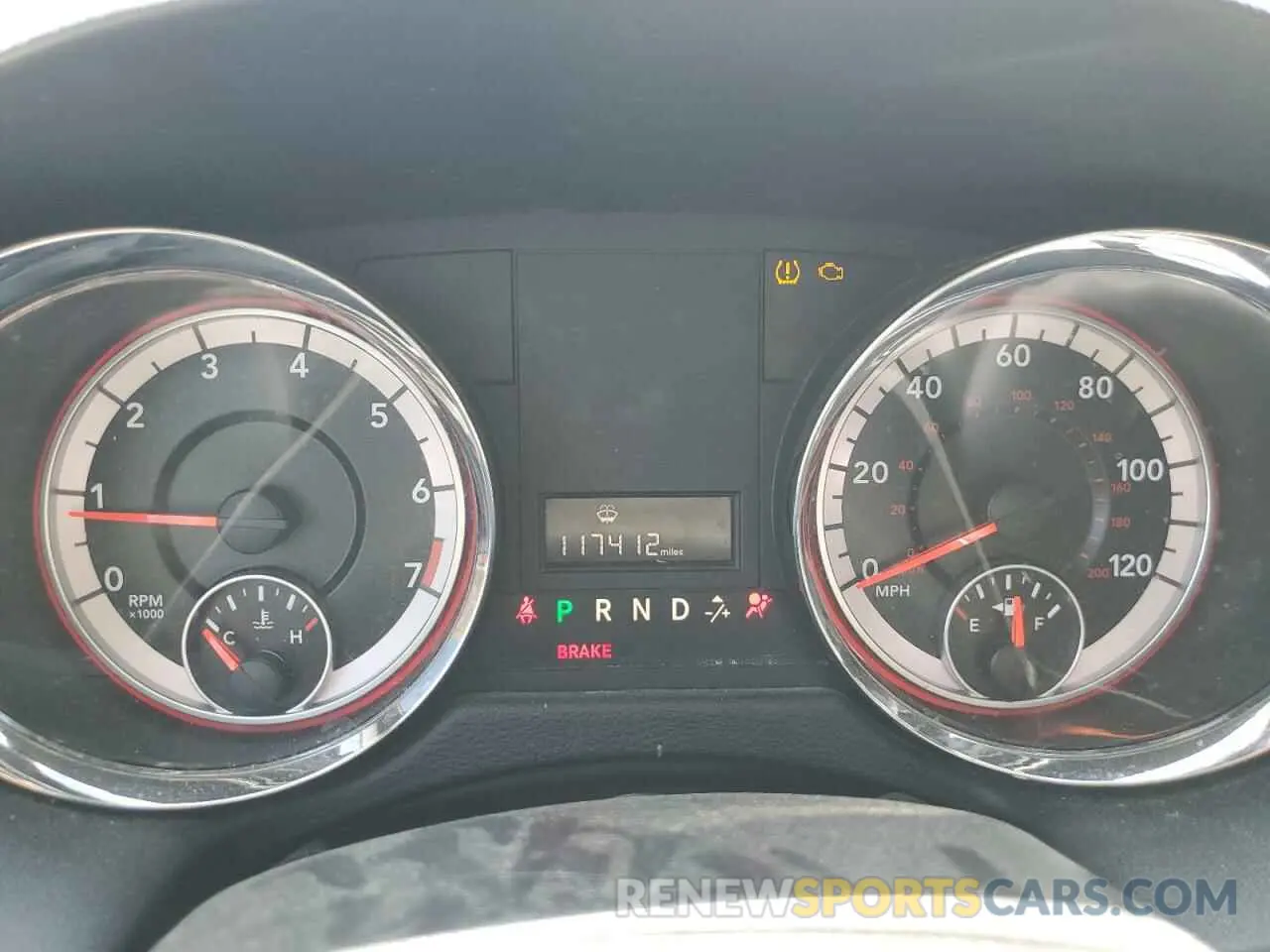 9 Photograph of a damaged car 2C4RDGCG6KR632460 DODGE CARAVAN 2019