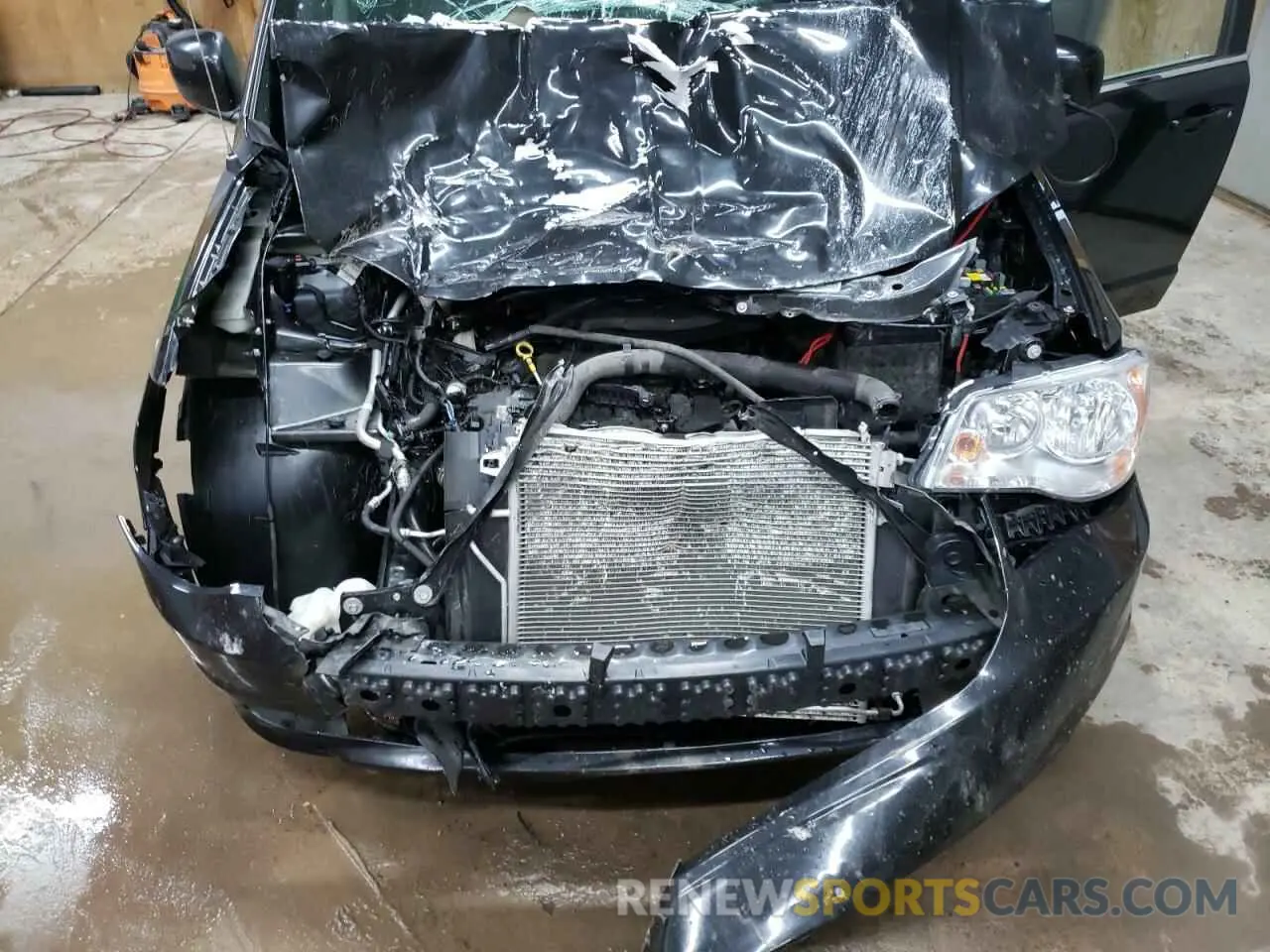 12 Photograph of a damaged car 2C4RDGCG6KR724801 DODGE CARAVAN 2019