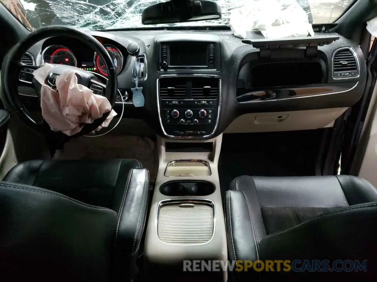 8 Photograph of a damaged car 2C4RDGCG6KR724801 DODGE CARAVAN 2019