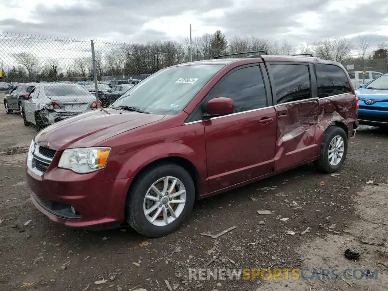 1 Photograph of a damaged car 2C4RDGCG6KR771648 DODGE CARAVAN 2019