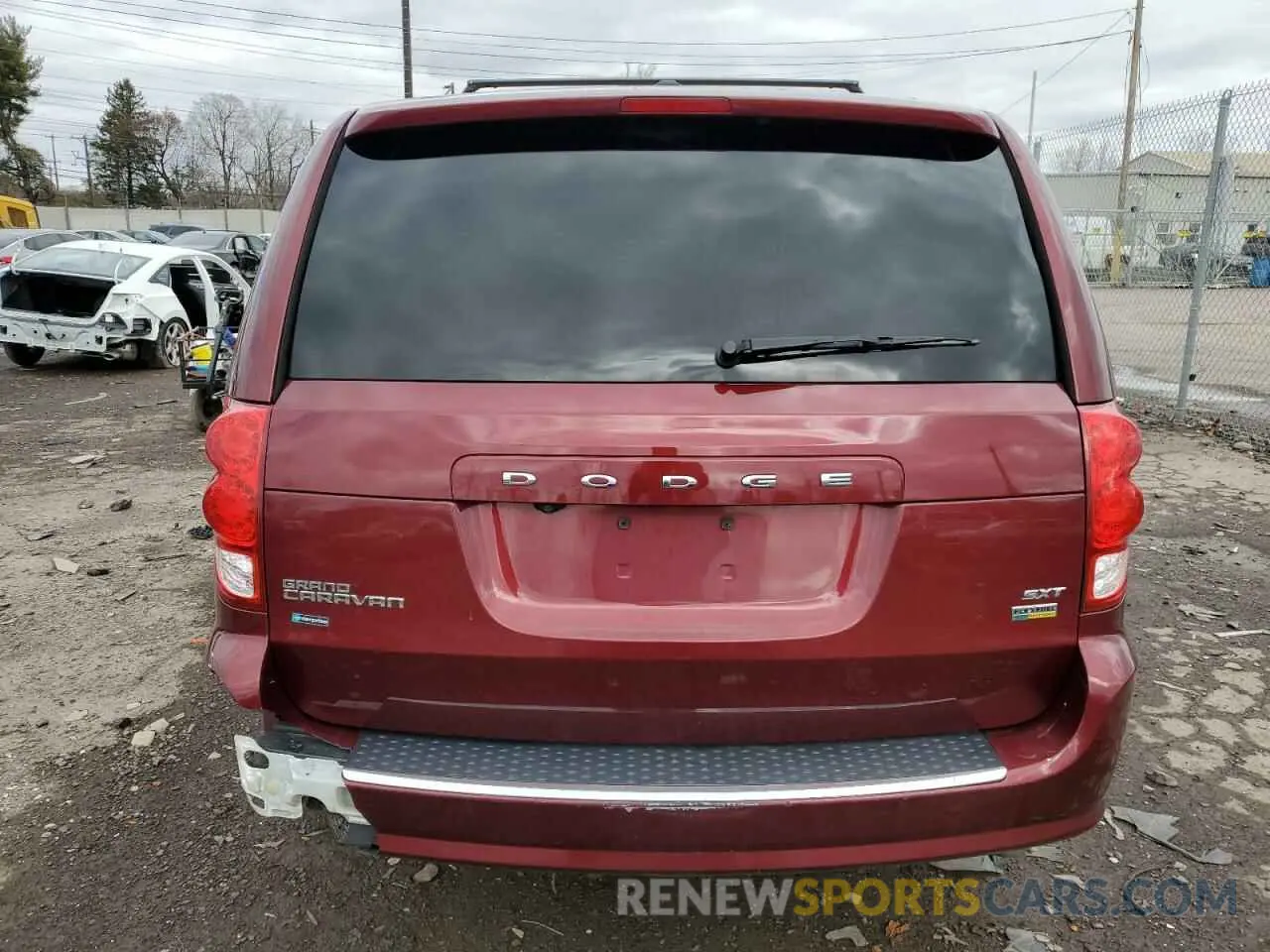 6 Photograph of a damaged car 2C4RDGCG6KR771648 DODGE CARAVAN 2019