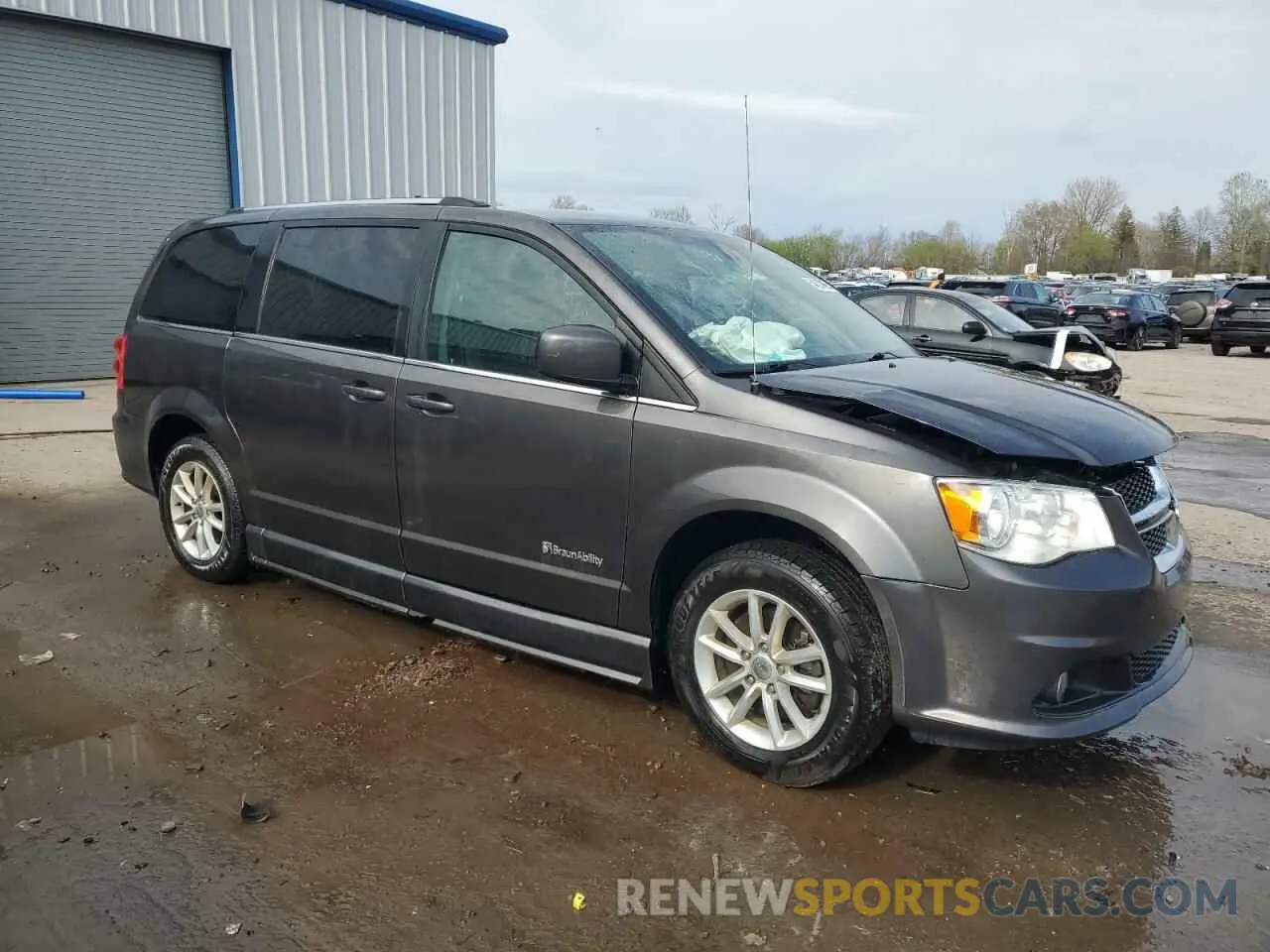 4 Photograph of a damaged car 2C4RDGCG7KR596391 DODGE CARAVAN 2019