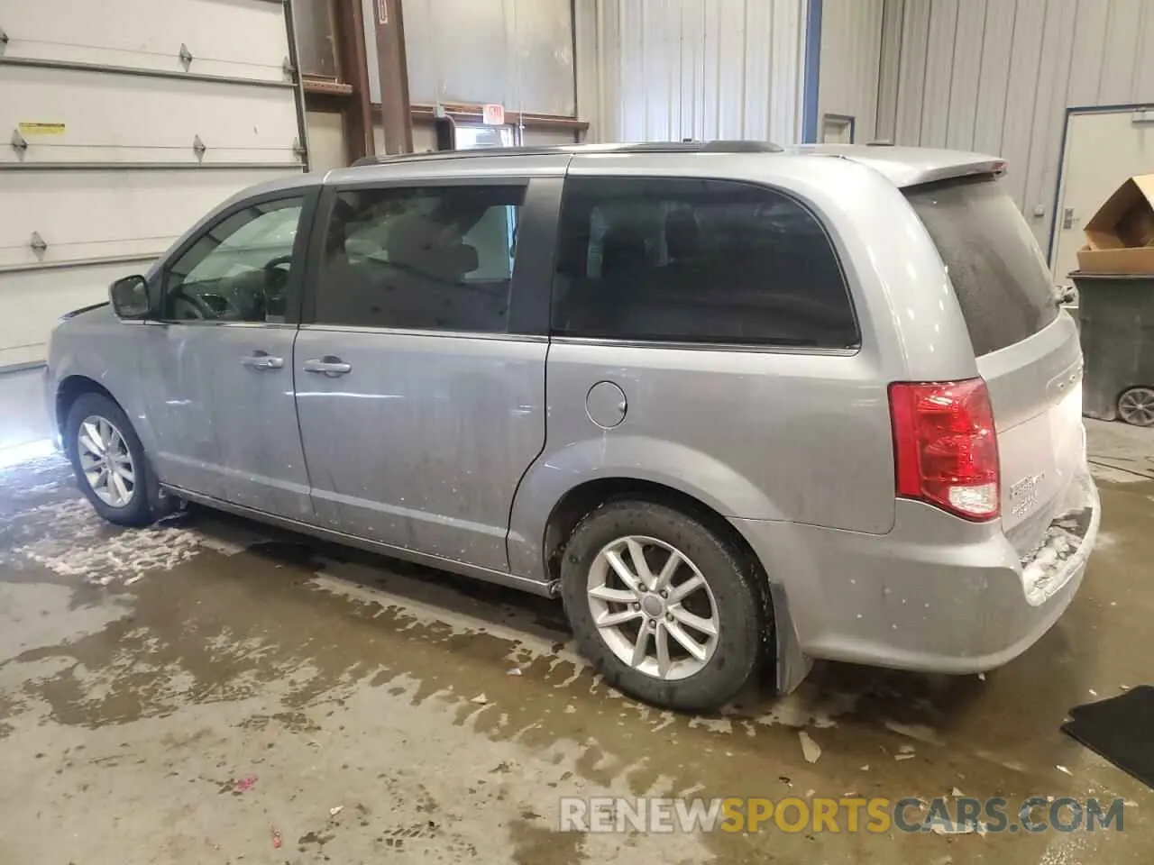 2 Photograph of a damaged car 2C4RDGCG7KR634959 DODGE CARAVAN 2019