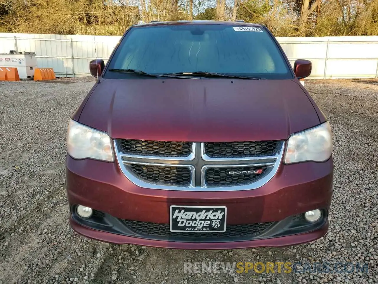5 Photograph of a damaged car 2C4RDGCG7KR656587 DODGE CARAVAN 2019