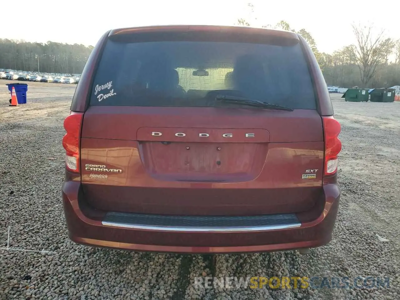 6 Photograph of a damaged car 2C4RDGCG7KR656587 DODGE CARAVAN 2019
