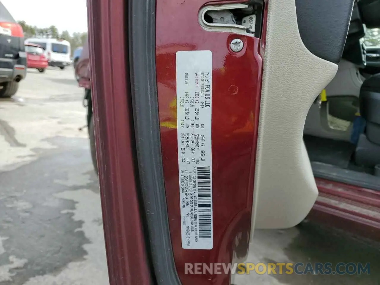 16 Photograph of a damaged car 2C4RDGCG7KR682414 DODGE CARAVAN 2019