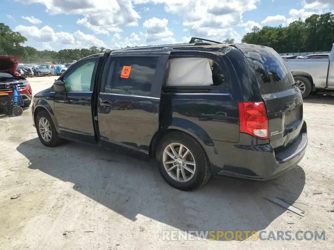 2 Photograph of a damaged car 2C4RDGCG7KR716710 DODGE CARAVAN 2019