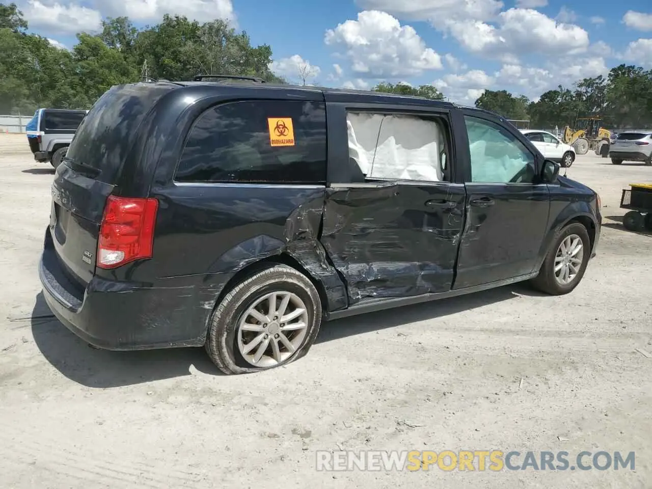 3 Photograph of a damaged car 2C4RDGCG7KR716710 DODGE CARAVAN 2019