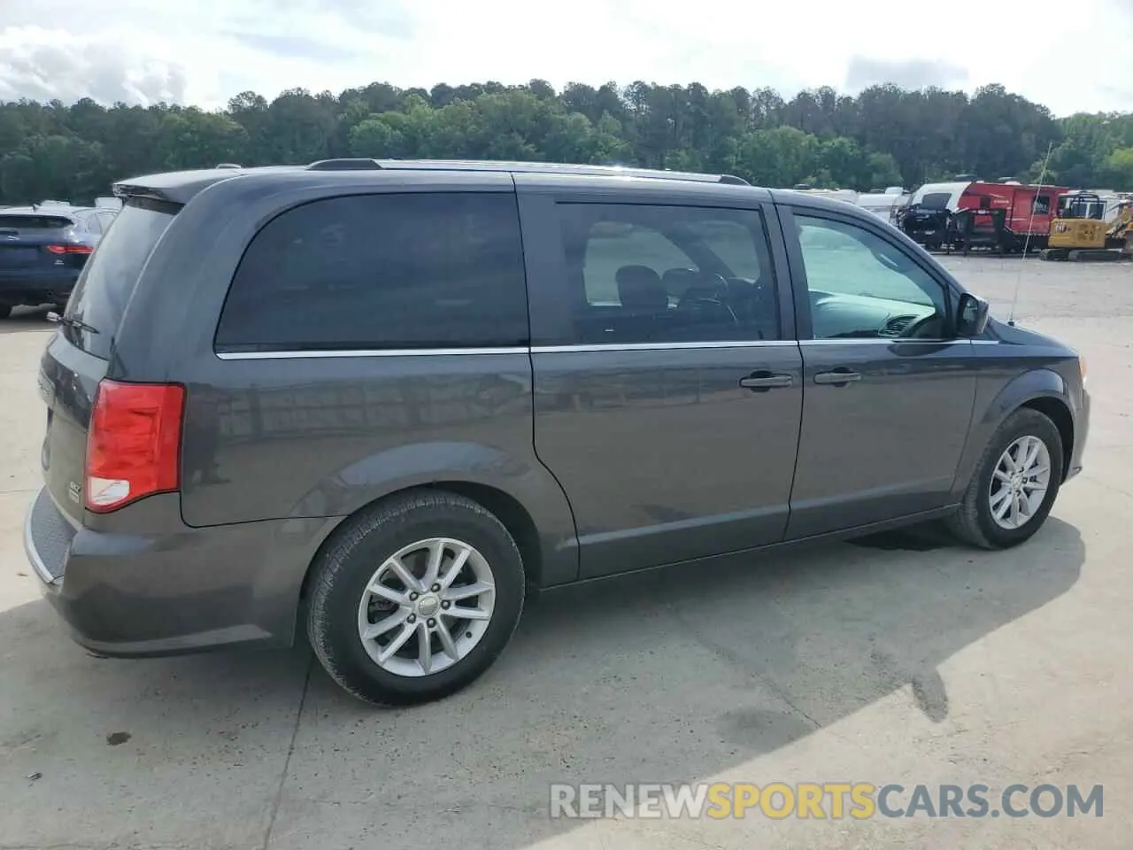 3 Photograph of a damaged car 2C4RDGCG7KR753109 DODGE CARAVAN 2019
