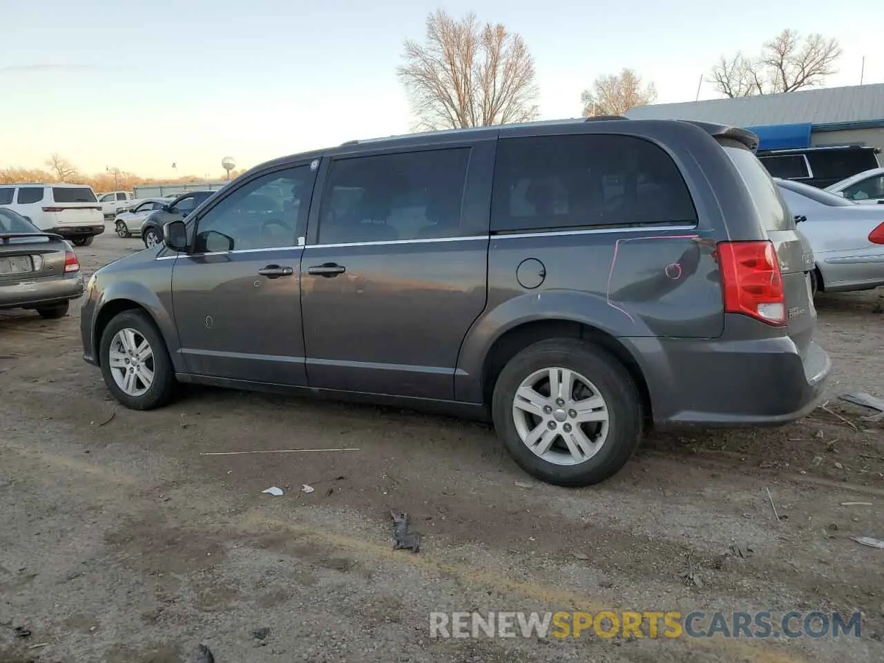 2 Photograph of a damaged car 2C4RDGCG7KR771741 DODGE CARAVAN 2019