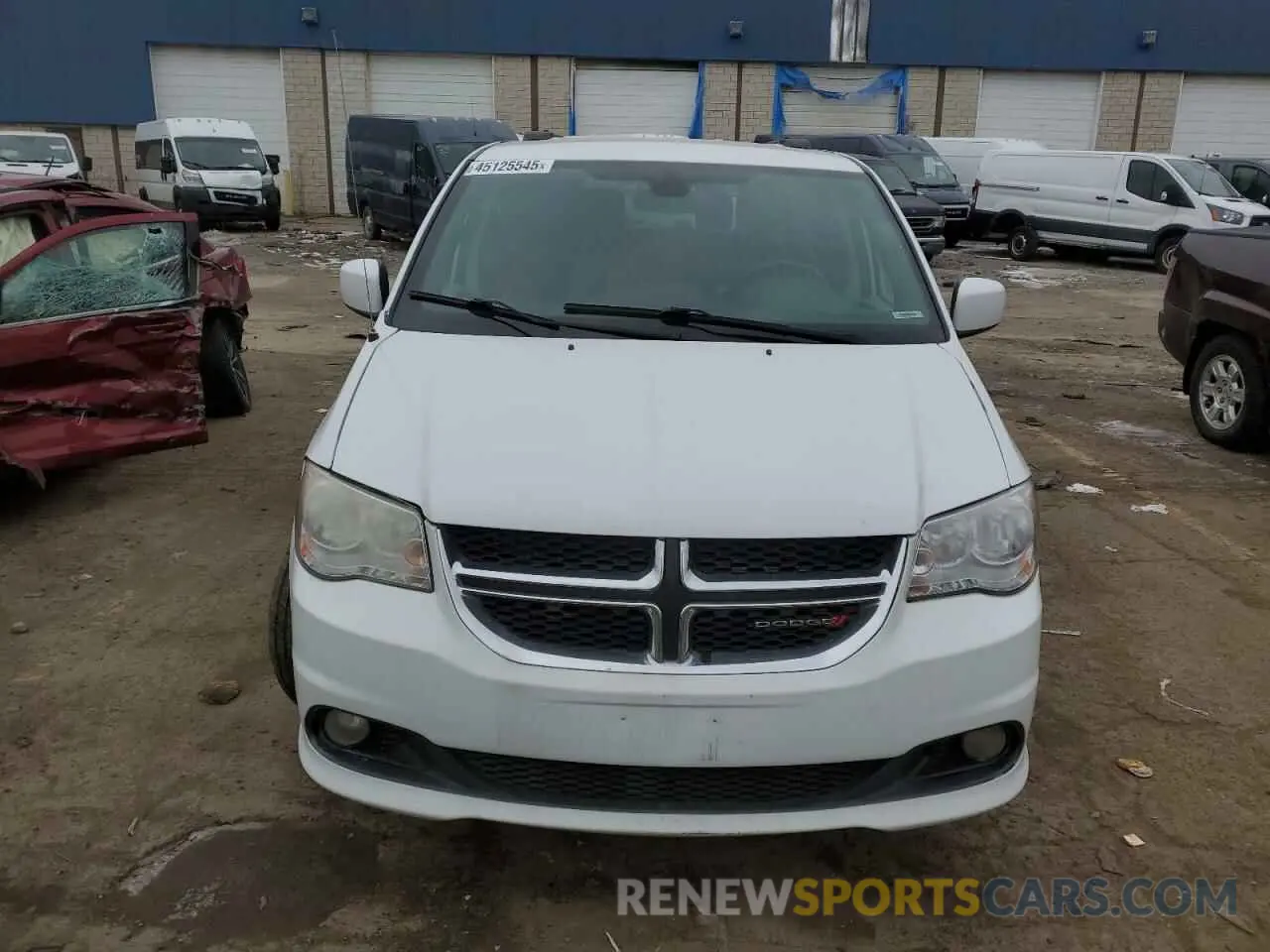 5 Photograph of a damaged car 2C4RDGCG7KR783940 DODGE CARAVAN 2019