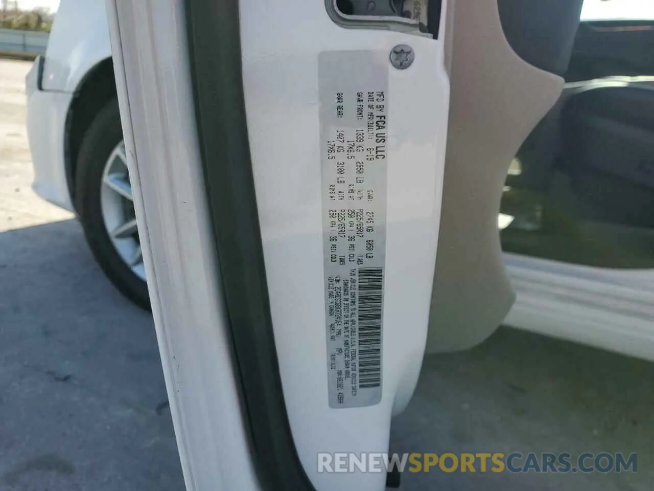 15 Photograph of a damaged car 2C4RDGCG8KR724184 DODGE CARAVAN 2019
