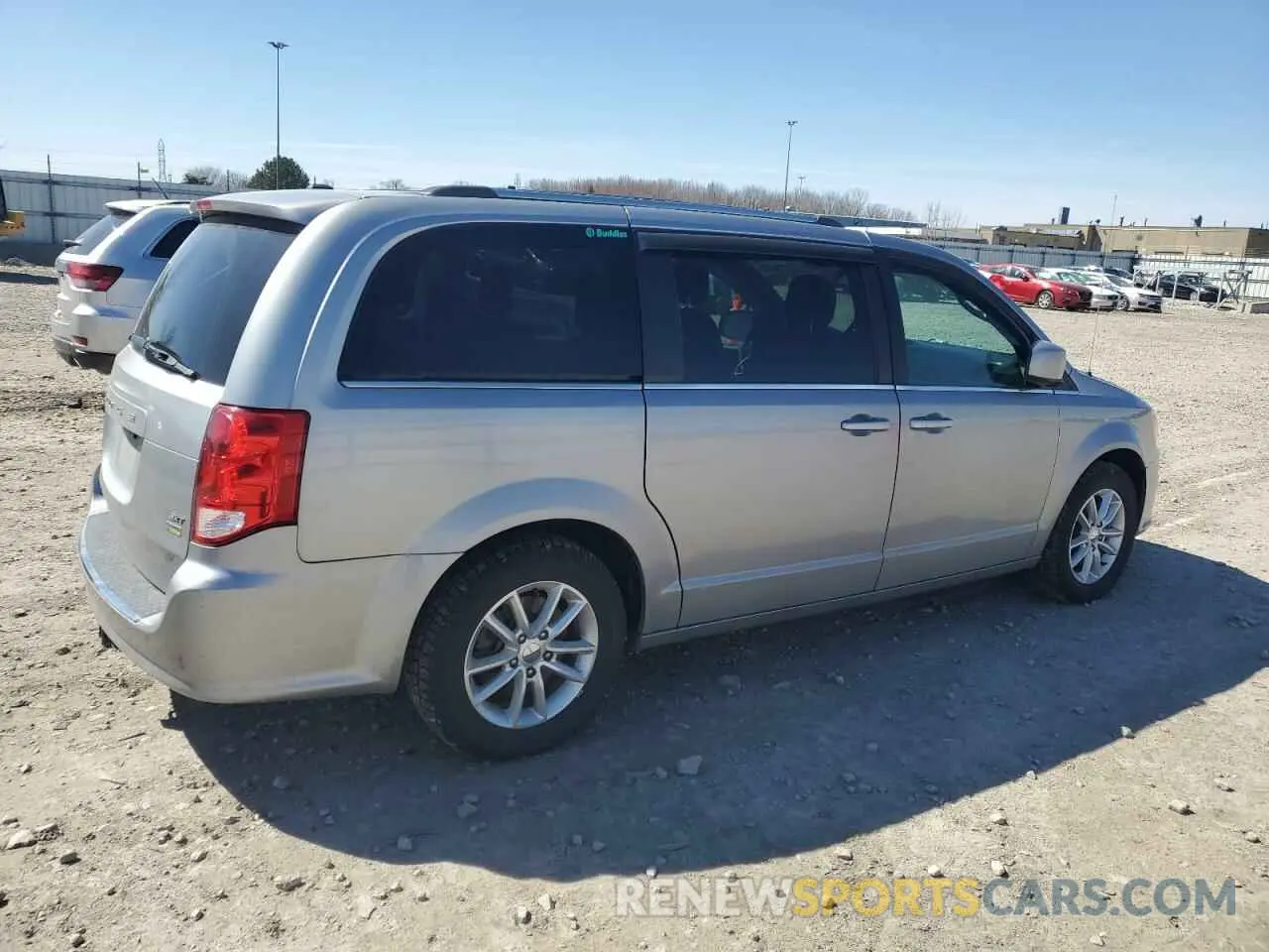 3 Photograph of a damaged car 2C4RDGCG8KR724329 DODGE CARAVAN 2019