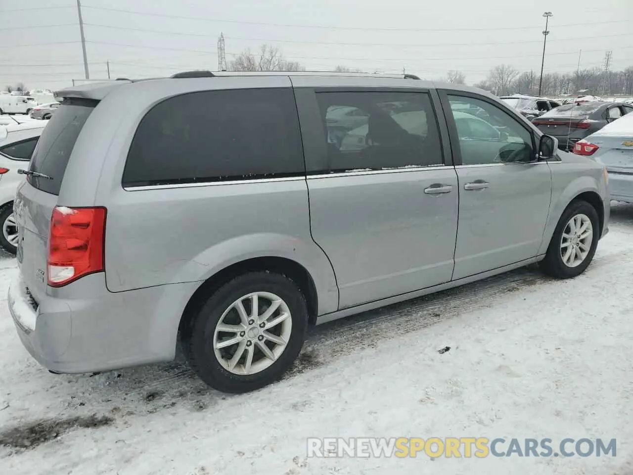 3 Photograph of a damaged car 2C4RDGCG8KR743303 DODGE CARAVAN 2019