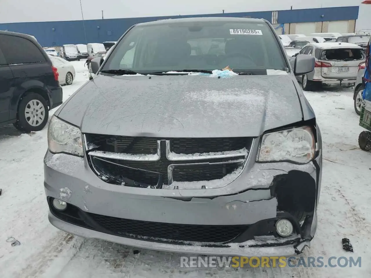 5 Photograph of a damaged car 2C4RDGCG8KR743303 DODGE CARAVAN 2019