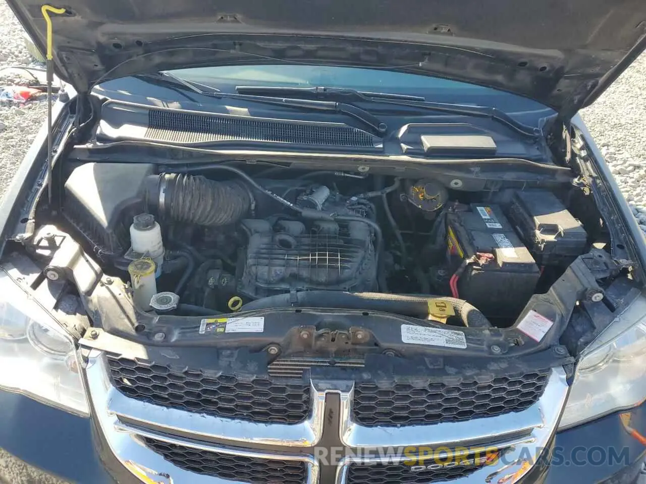 12 Photograph of a damaged car 2C4RDGCG8KR754916 DODGE CARAVAN 2019