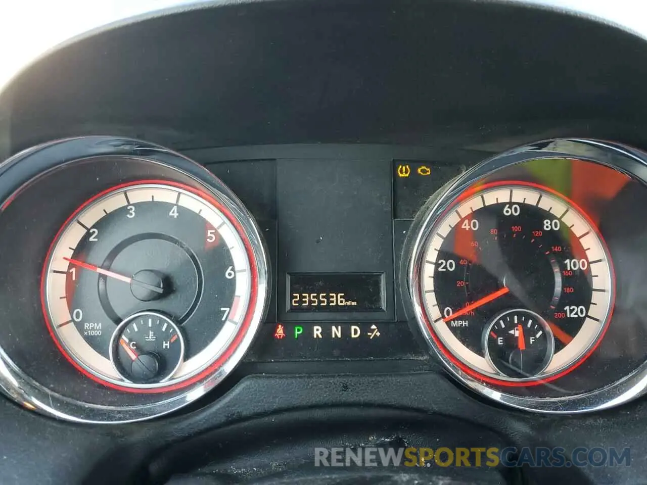 9 Photograph of a damaged car 2C4RDGCG8KR754916 DODGE CARAVAN 2019