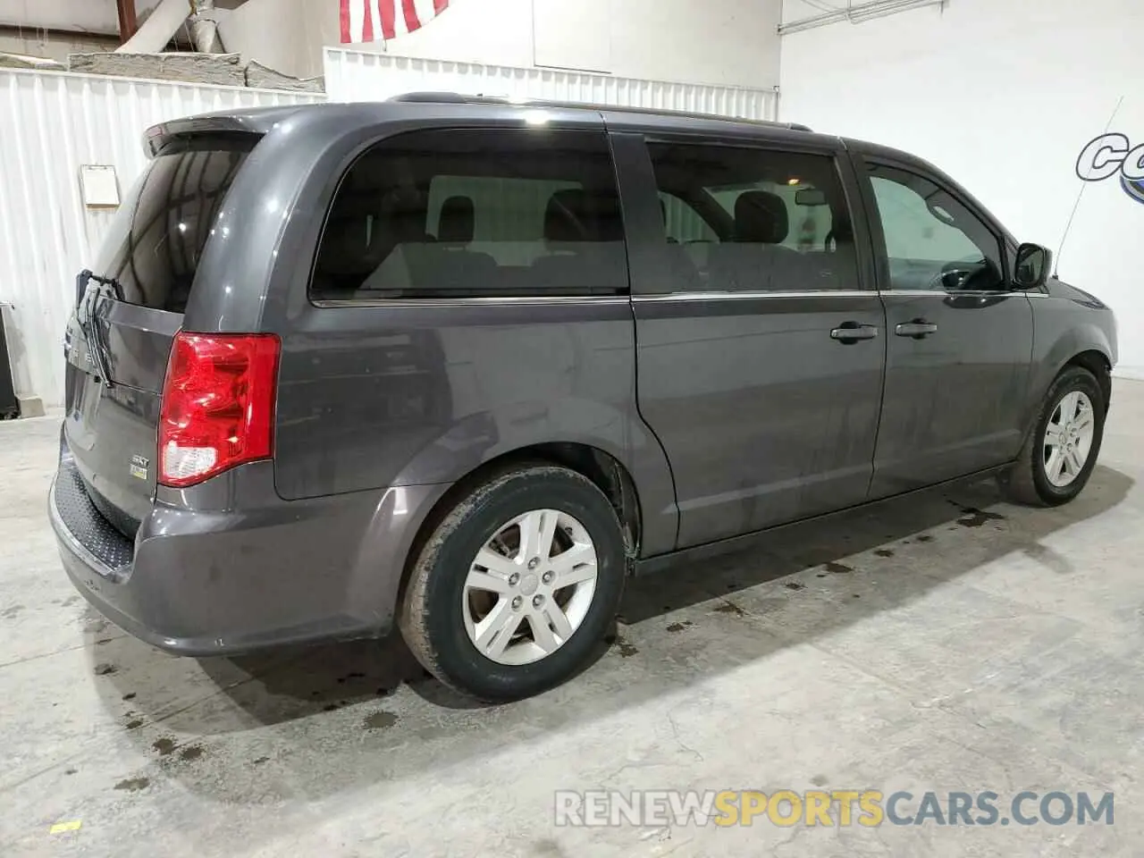 3 Photograph of a damaged car 2C4RDGCG8KR774986 DODGE CARAVAN 2019