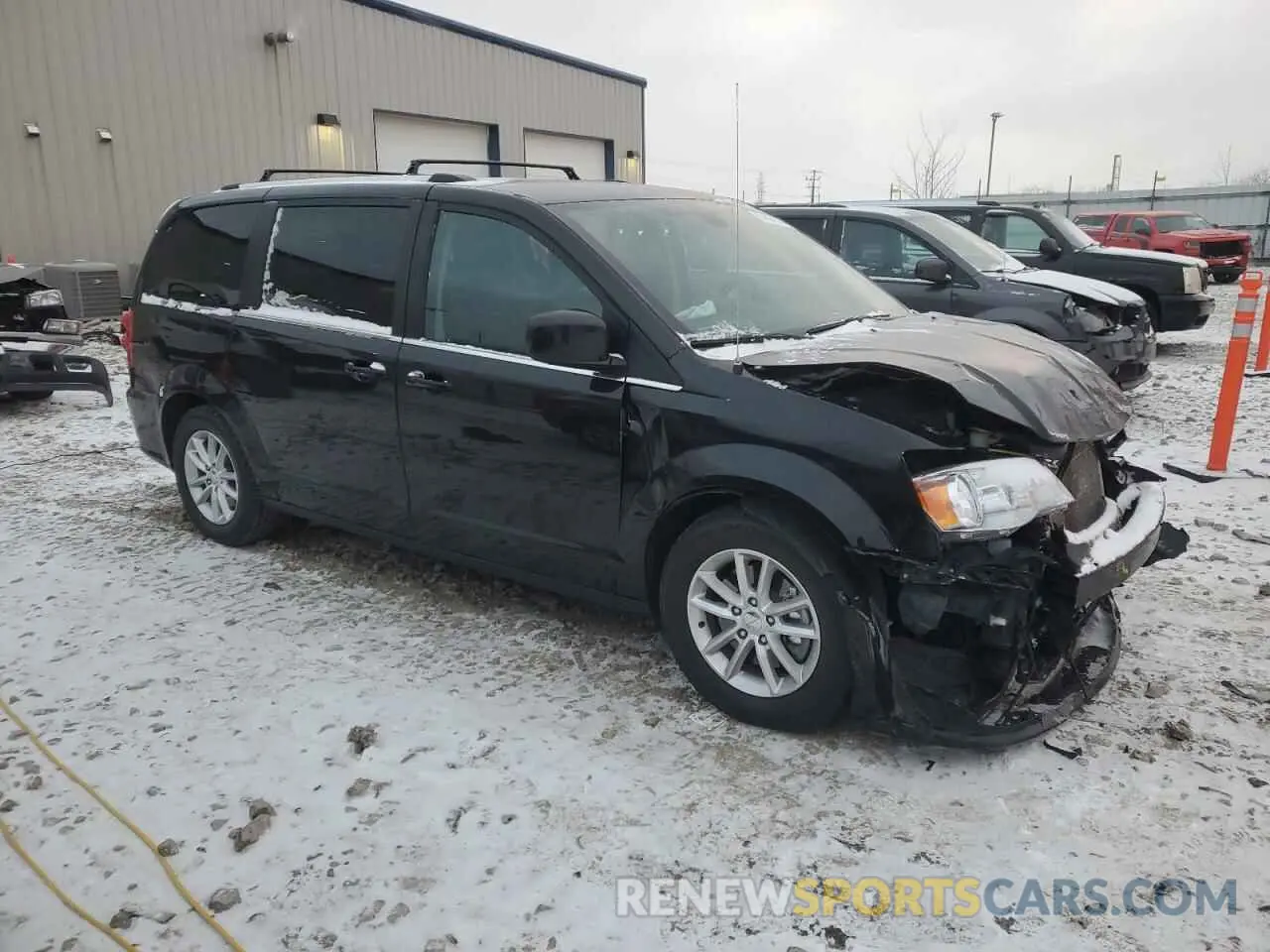 4 Photograph of a damaged car 2C4RDGCG9KR511518 DODGE CARAVAN 2019