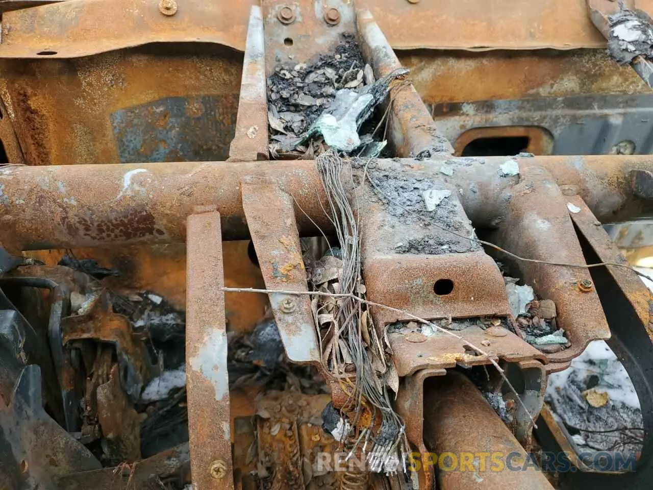 9 Photograph of a damaged car 2C4RDGCG9KR545393 DODGE CARAVAN 2019