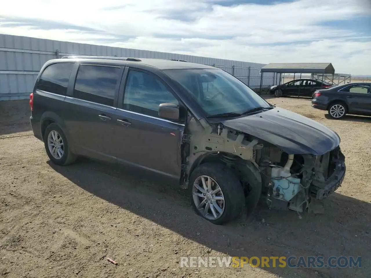4 Photograph of a damaged car 2C4RDGCG9KR753306 DODGE CARAVAN 2019