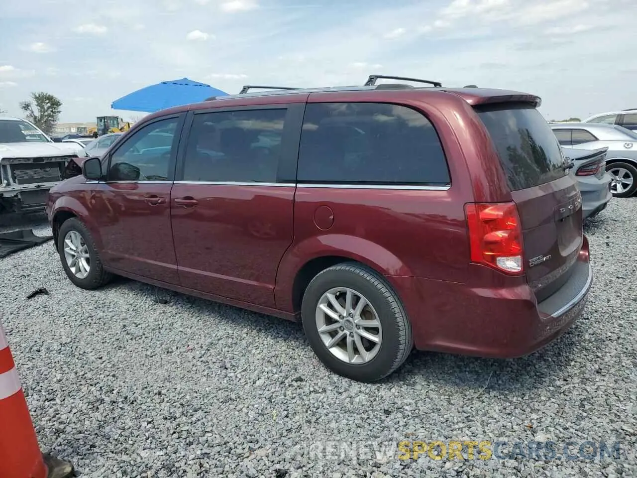 2 Photograph of a damaged car 2C4RDGCG9KR759302 DODGE CARAVAN 2019