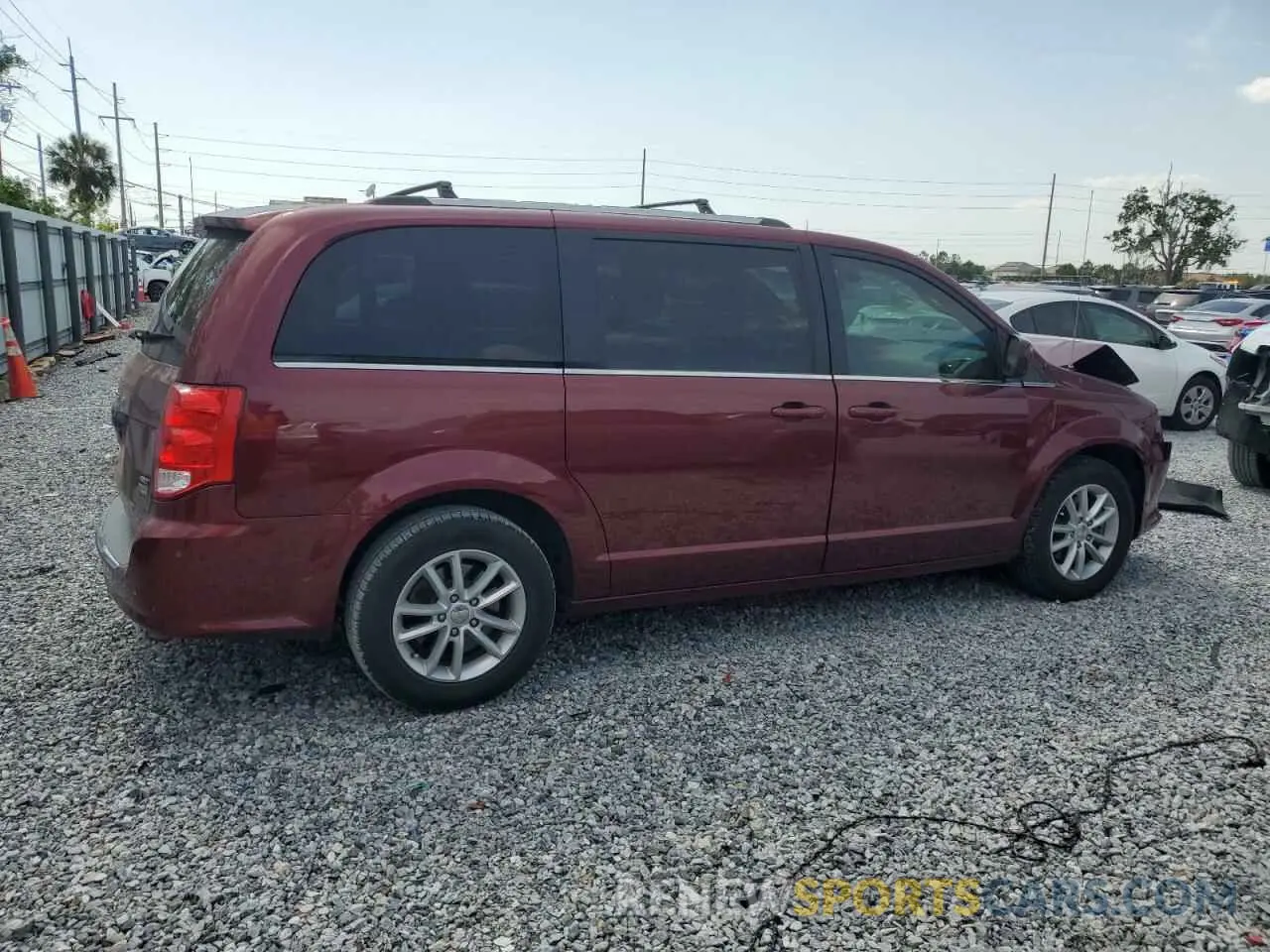 3 Photograph of a damaged car 2C4RDGCG9KR759302 DODGE CARAVAN 2019