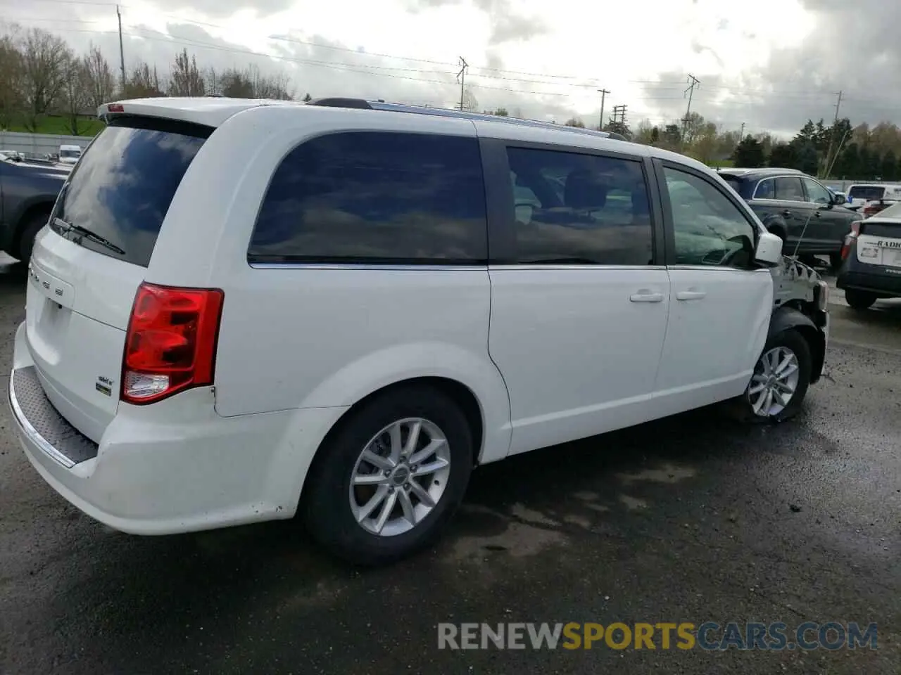 3 Photograph of a damaged car 2C4RDGCGXKR635068 DODGE CARAVAN 2019