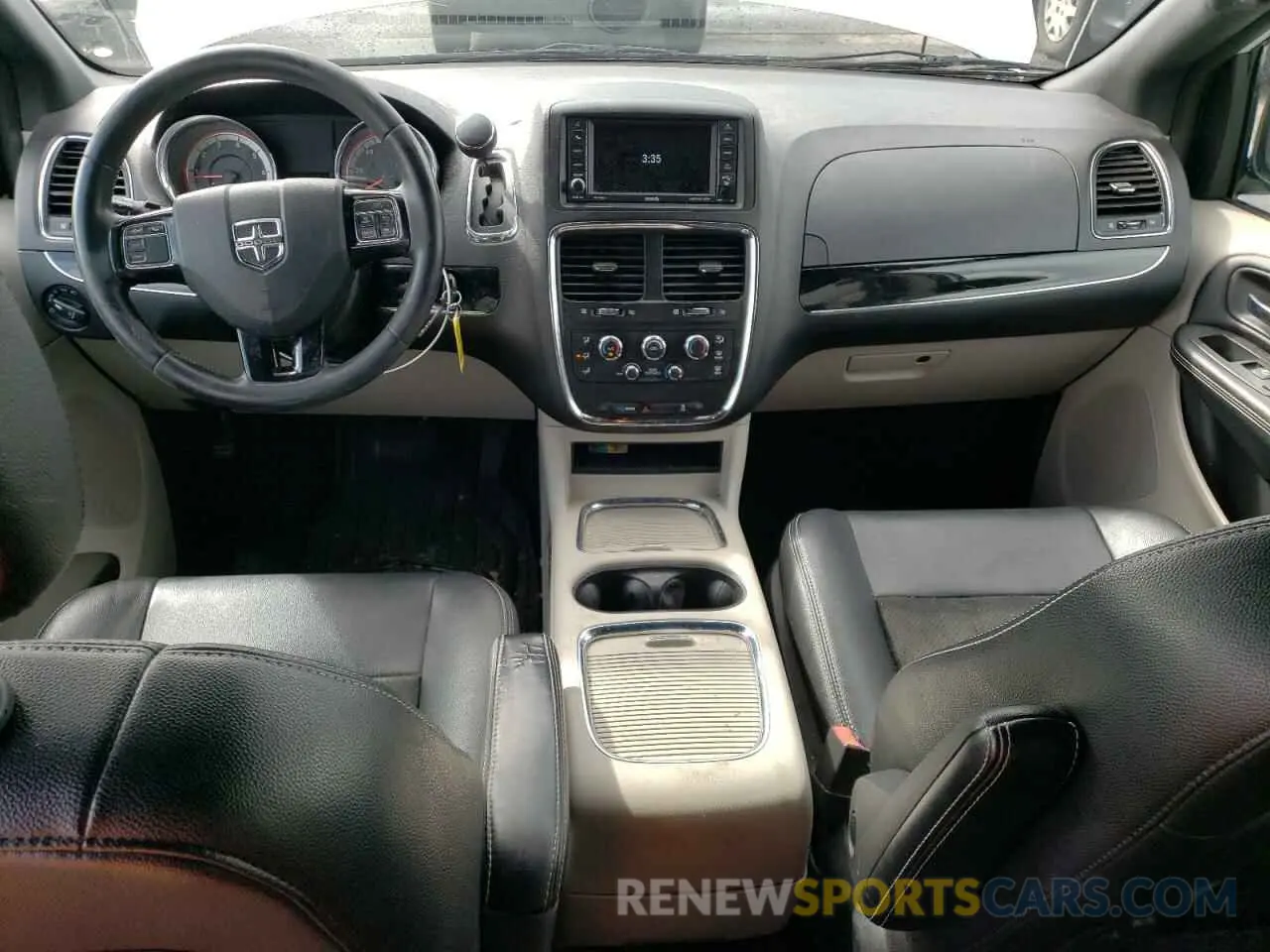 8 Photograph of a damaged car 2C4RDGCGXKR635068 DODGE CARAVAN 2019