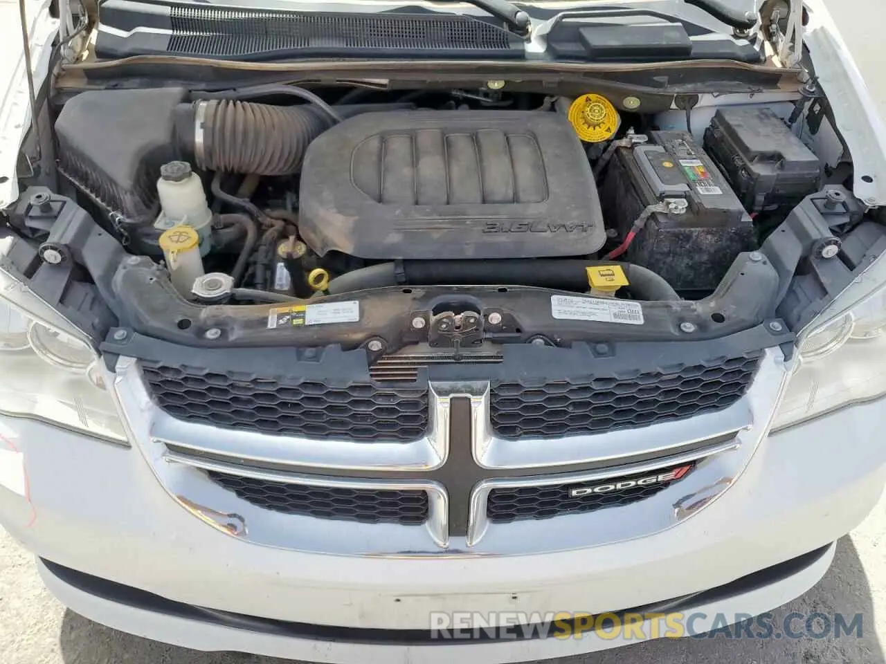 12 Photograph of a damaged car 2C4RDGCGXKR755369 DODGE CARAVAN 2019