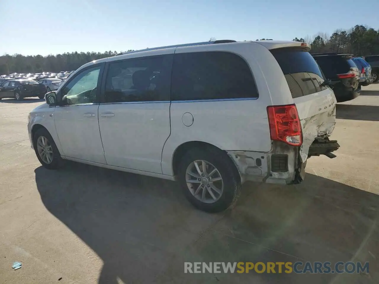 2 Photograph of a damaged car 2C4RDGCGXKR790297 DODGE CARAVAN 2019