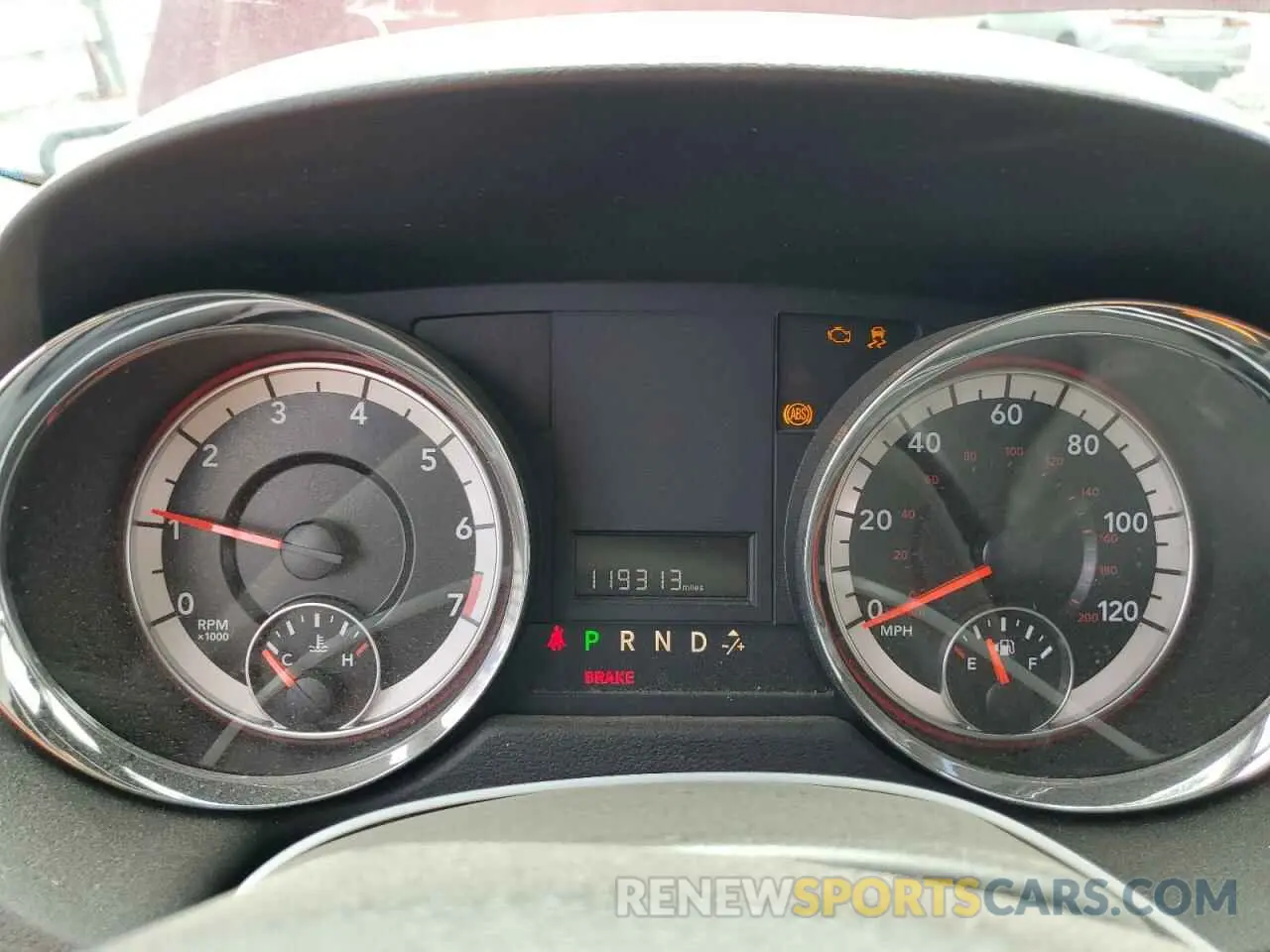 9 Photograph of a damaged car 2C4RDGCGXKR807759 DODGE CARAVAN 2019