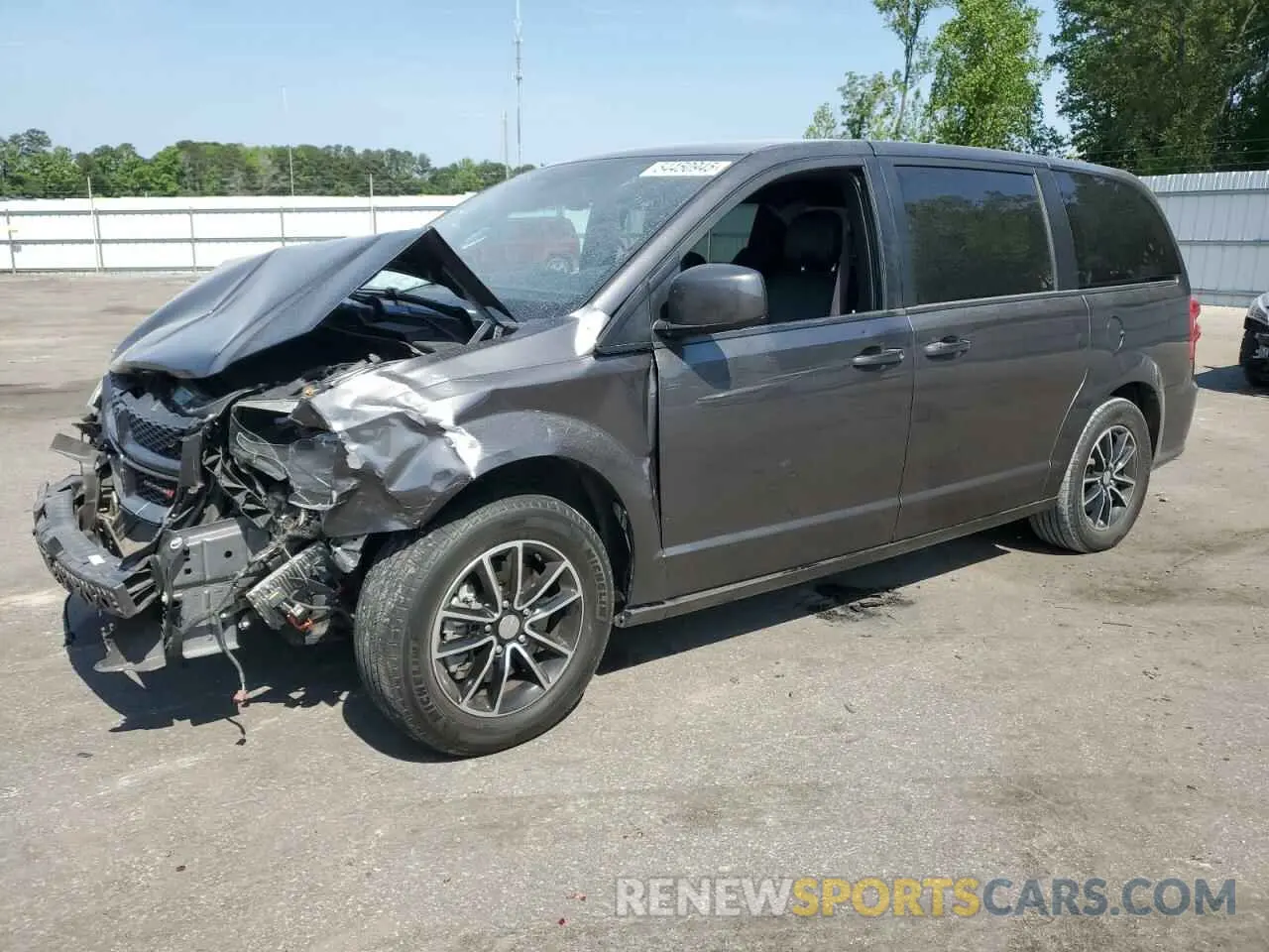 1 Photograph of a damaged car 2C4RDGEG0KR556540 DODGE CARAVAN 2019
