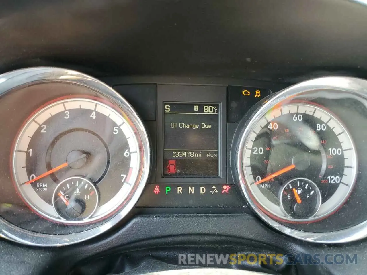 9 Photograph of a damaged car 2C4RDGEG0KR556540 DODGE CARAVAN 2019